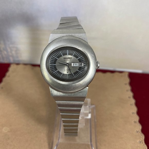 SOLD Vintage 1960's Seiko Automatic 21 Jewels Hi-Beat - Picture 4 of 6